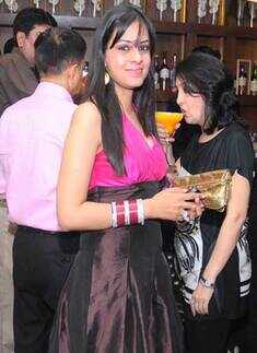 Manu & Mamta's Holi lunch