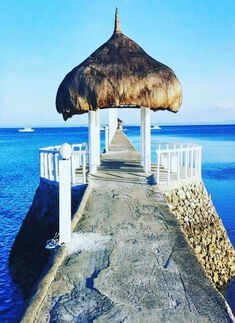 Strange New Year's Traditions: Philippines