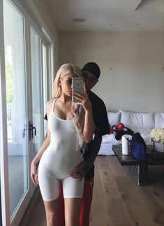 Kylie Jenner's selfies that standout from 2016