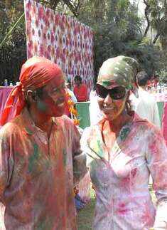Vineet Jain Holi Party '08 - 3