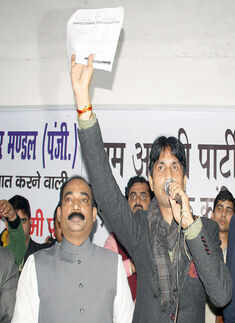 AAP leader Kumar Vishwas may join BJP soon