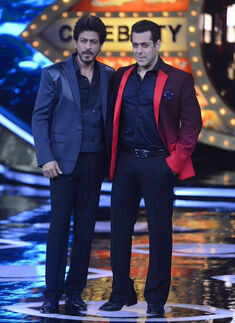 SRK promotes Raees on Bigg Boss 10