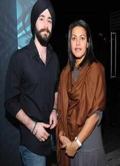 Dj Kamya's b'day party