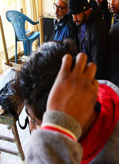 Sanjay Leela Bhansali assaulted by protesters on Padmavati set