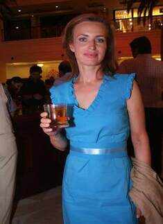 Vintage car rally's dinner party