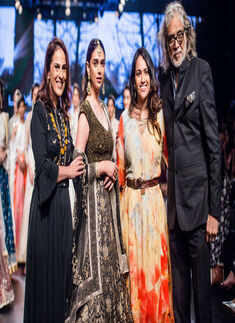 Lakme Fashion Week 2017 - Kotwara