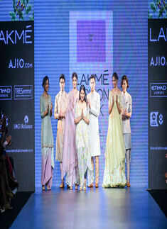 Lakme Fashion Week '17: Day 5 - Anushree Reddy