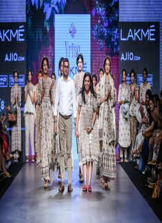 Lakme Fashion Week '17: Day 5 - Vrisa