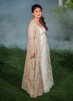 Anita Dongre puts on star-studded show at Lakme Fashion Week Grand Finale!