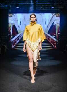 Lakme Fashion Week '17: Day 5 - Jayanti Reddy