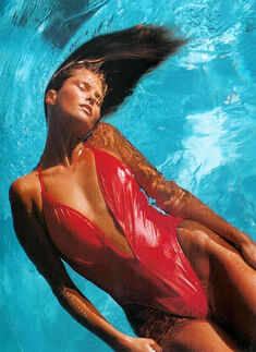 63 year old supermodel stuns in swimsuit