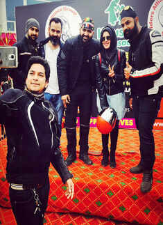 Hijab &lsquo;bikerni&rsquo; Roshni Misbah becomes an online sensation