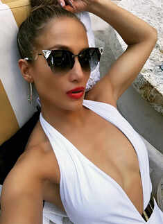 JLo, Drake's relationship 'fizzled' out due to hectic schedules