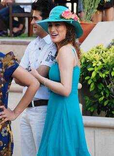 Aashmeen, Arvind Munjaal