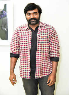 Karthik Srinivasan&rsquo;s exhibition launch