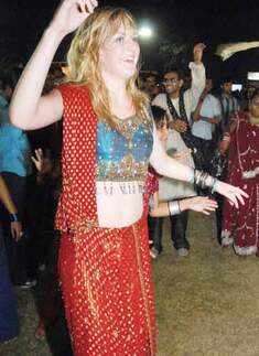 Garba performance 