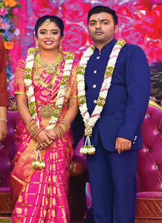 Sivanandhini and Dinesh&rsquo;s wedding reception