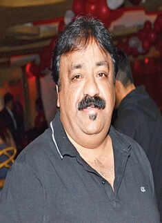 Couples Day Out at Cafe OMG