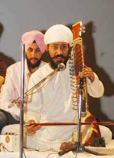 Khalsa's alumni meet