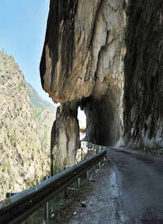 In Pics: 25 Of The Most Dangerous Roads On Earth