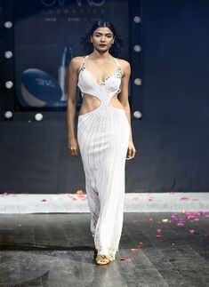 Models walk the ramp for Stars Cosmetics