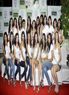 PFMI'10 finalists at Streax parlour