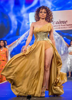 Kangana walks the ramp for Liva Creme