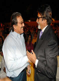 Vinod Khanna and Amitabh Bachchan