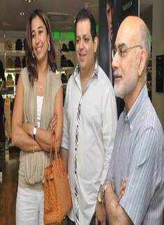 Van Heusen's press meet