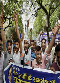 Dalits protest at Jantar Mantar