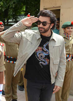 Ranbir Kapoor promotes Jagga Jasoos