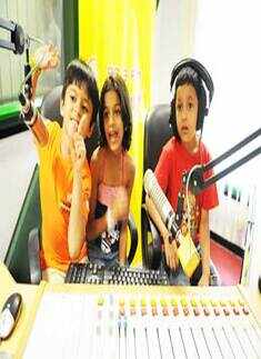 Kids at 'Radio Mirchi'