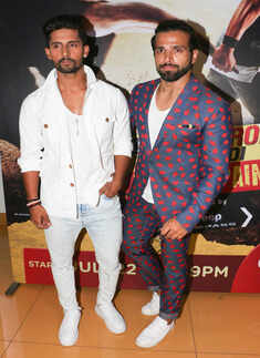 Ravi Dubey and Rithvik Dhanjani at Khatron Ke Khiladi screening