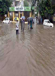 Gujarat Floods: Rescue ops in full swing