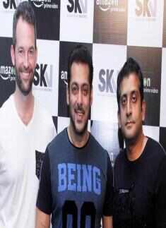 Salman signs exclusive deal with Amazon