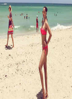 Beautiful Bipasha Basu posts a throwback pic in Bikini