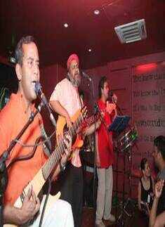 'Indian Ocean' performs