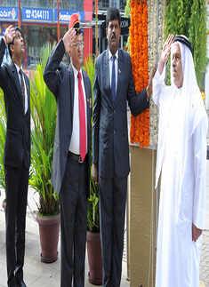 Abdullah Eissa Alzaabi salute