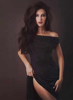 Meet Katrina Kaif&rsquo;s glamorous sister Isabelle