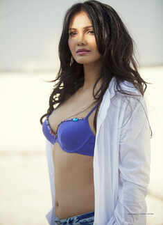 Rupali Suri porfolio pics