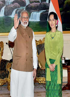 Narendra Modi poses with Aung San Suu Kyi