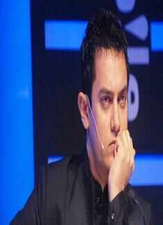 Aamir @ mobile launch