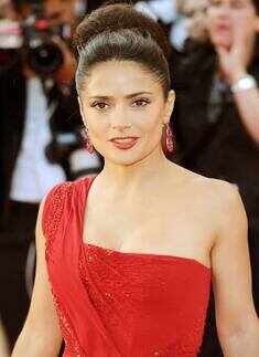 Brunette Beauties from West