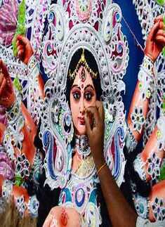 Top 25 photos that define the making of Durga idols
