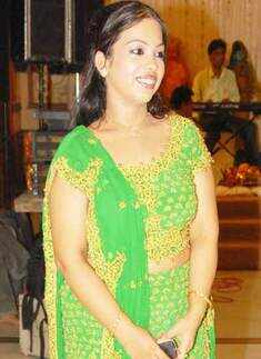 Honey's pre-wedding party 