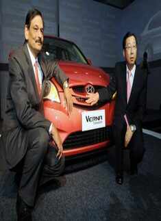 Launch: Verna Transformer Car