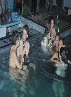 Pool party
