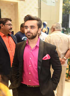 Avnish attends the launch of Neeru's store