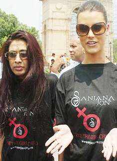 Stefania, Sanjana at a campaign  