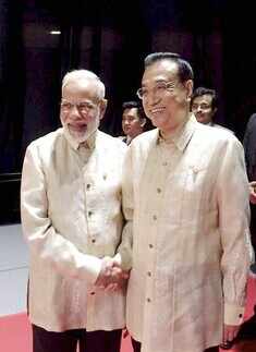 PM Narendra Modi meets world leaders at ASEAN Summit